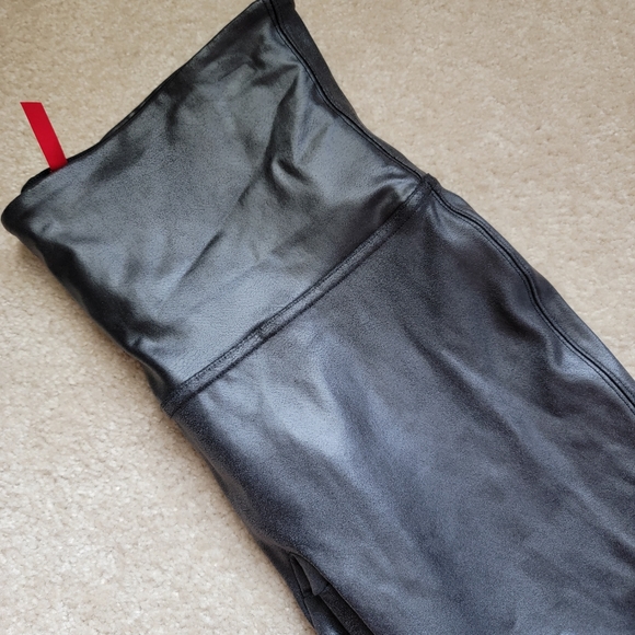 SPANX faux Leather Leggings size M, Xs - Picture 4 of 7